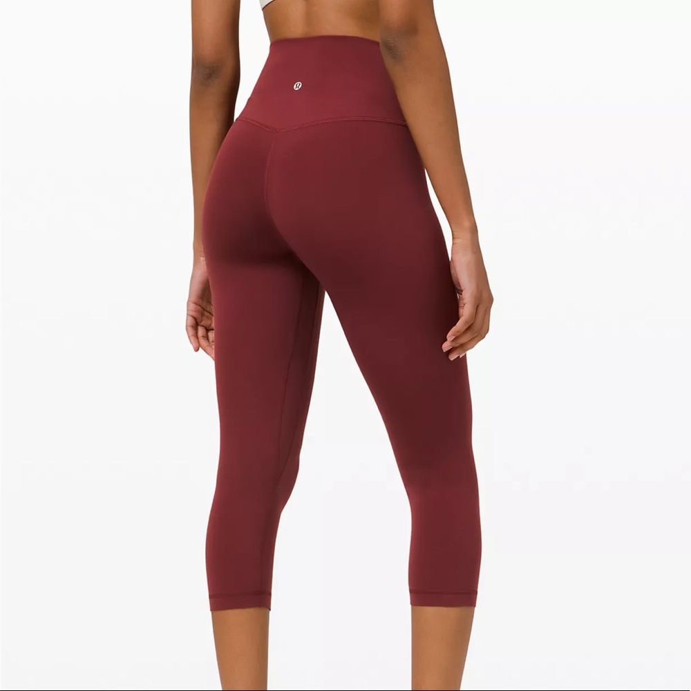 LULULEMON Align High-Rise Crop 21”